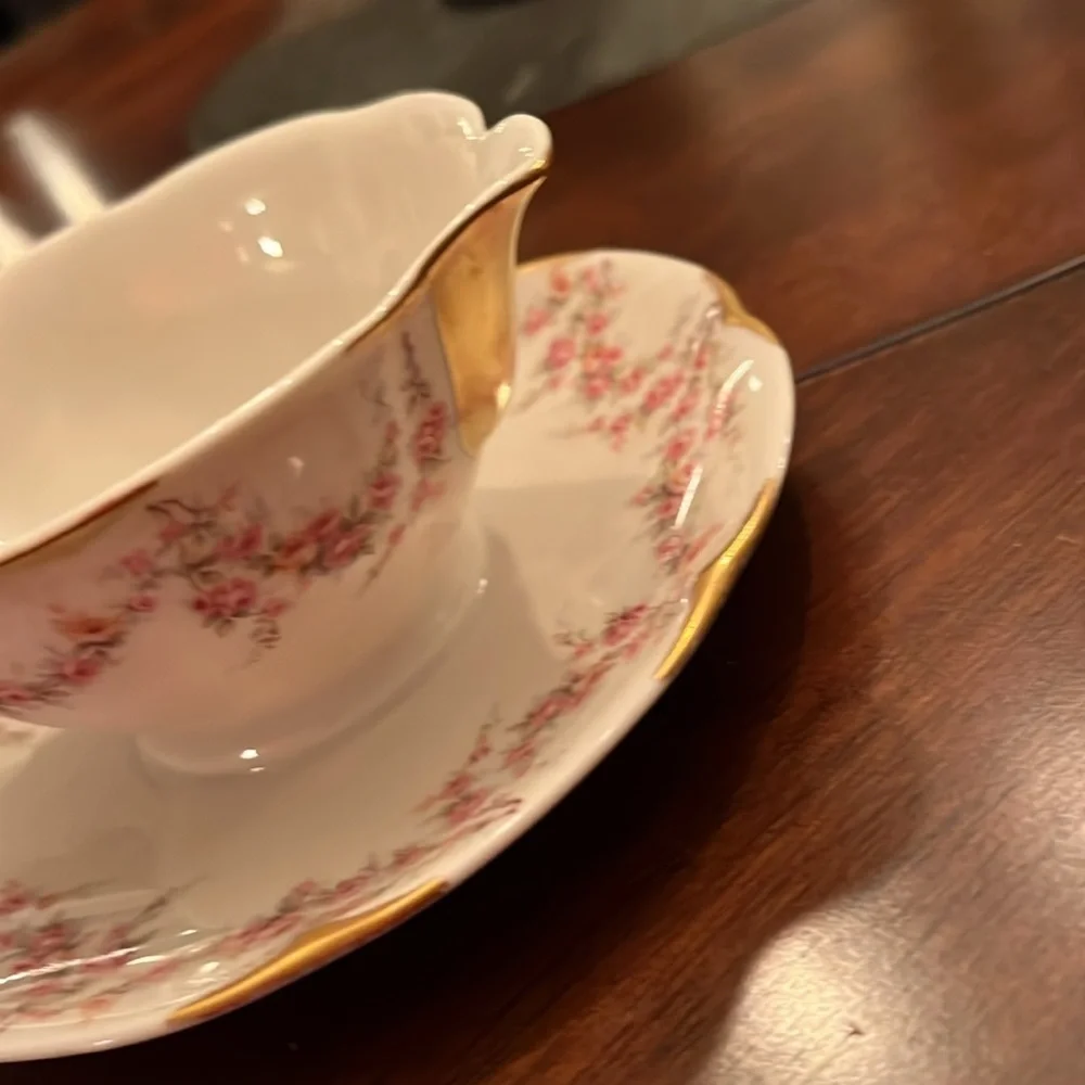 Haviland Varenne Round Gravy Boat/Attached Underplate